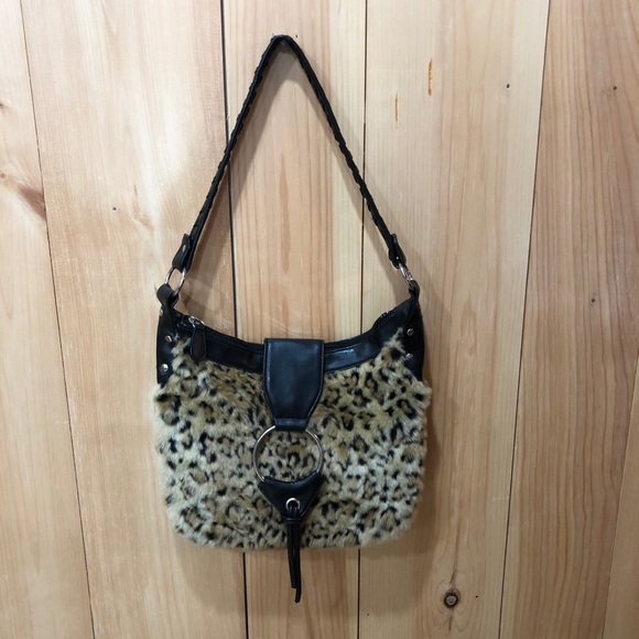 Chateau Handbags - Chateau Women’s Leopard Print Purse.